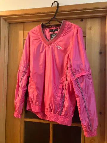 캐릭터 웨이 핑크 긴팔 V넥 자켓