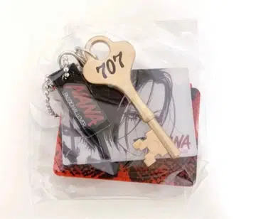 NANA 나나 미니 참 컬렉션 아이섀도우 707호실 열쇠 포함 레어