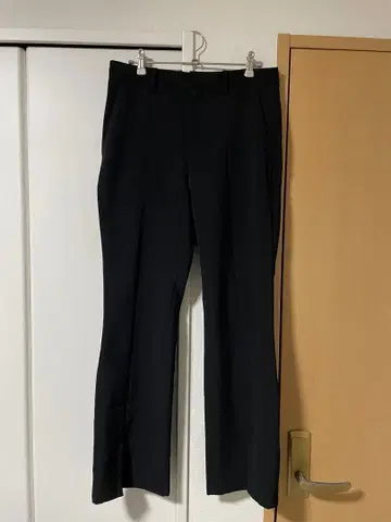 [ 가격 인하 ] HARE 센터 프레스 팬츠