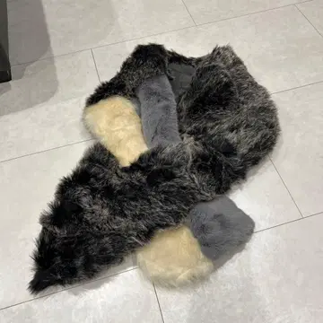 보아 퍼 원단 블랙 그레이 크림 퍼스트올