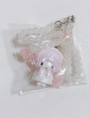 산리오 화이트 프릴 디자인 시리즈 피아노 스트랩