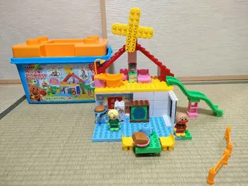 [ 호빵맨 ] 빵 공장과 미끄럼틀이 있는 집 블록 바구니