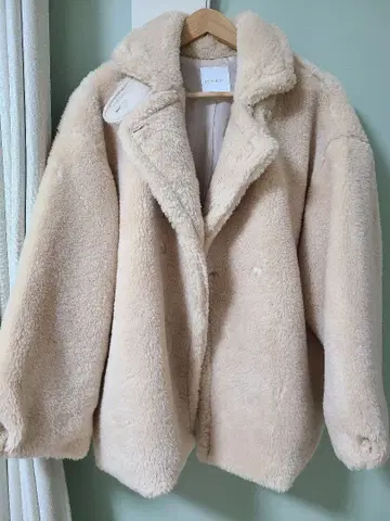 BONLECILL 멀티 웨이 테디 보아 테일러드 자켓