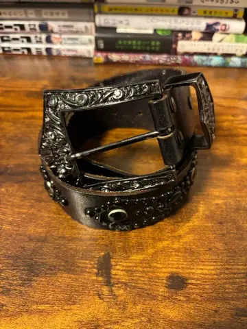 Diablo 블랙 가죽 장식 벨트