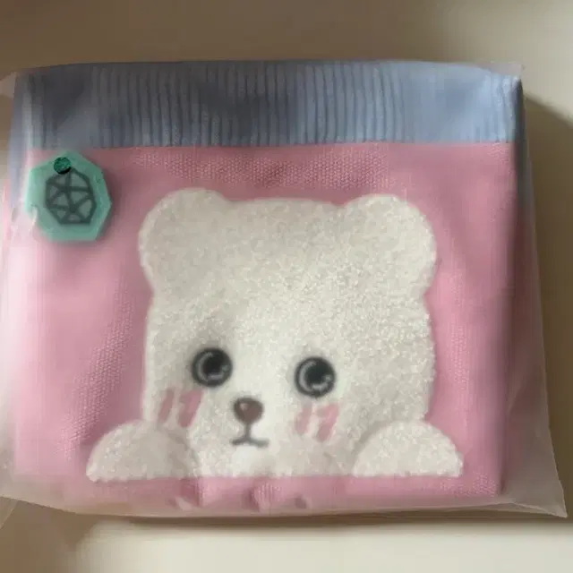 세븐틴 테디테일즈 봉봉베어 파우치