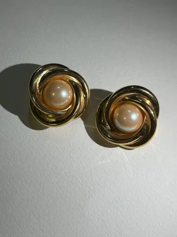 ST.JOHN 세인트존 귀찌 세인트존 펄 골드 와타시