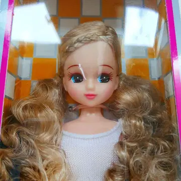 2019년판 버스데이 모델 리카짱 리카짱 캐슬