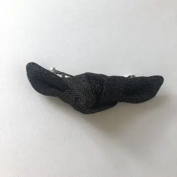 [ JENNIFER OUELLETTE ] 머리핀