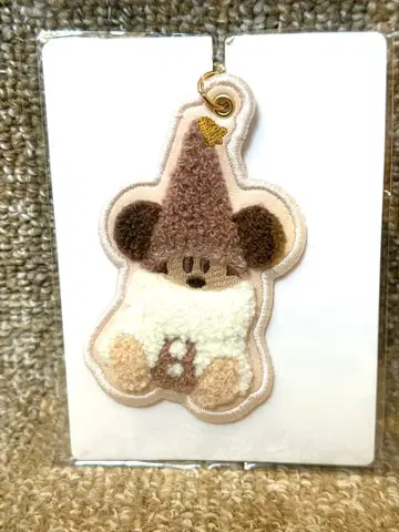 새상품 릴린린 디즈니 크리스마스 2025 키체인 브라운