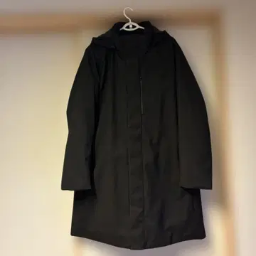 유니클로 하이브리드 다운 코트 XL