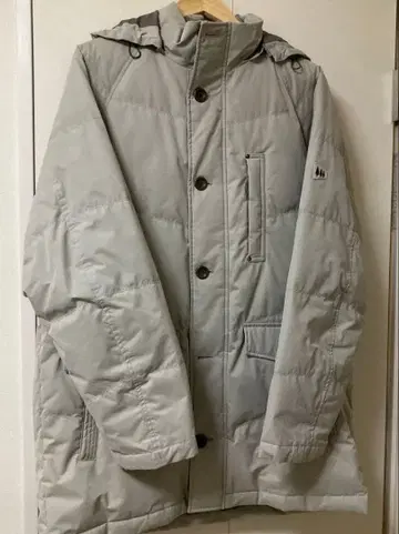 INSPIRE 그레이 다운 자켓 후드 부착 세일 중