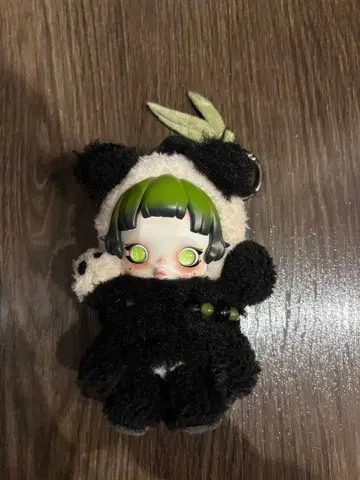 POPMART 팝마트 스컬팬더 lazy panda