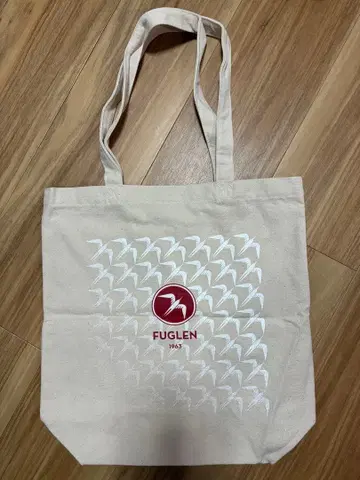 새상품 FUGLEN 토트백 후구렌