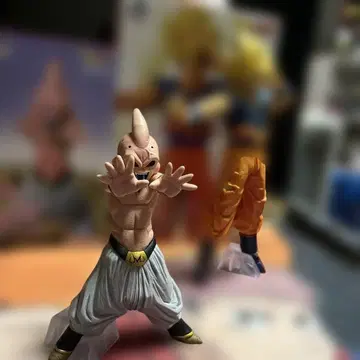 드래곤볼 1번 복권 마인 부우 & 손오공