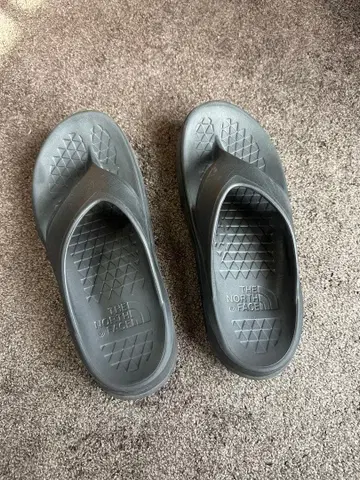 THE NORTH FACE 그레이 샌들