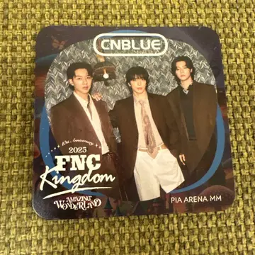 CNBLUE FNC Kingdom 2025 콜라보 후드 혜택 코스터