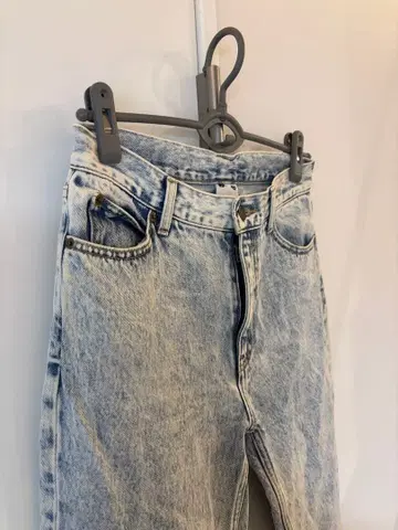 X-girl 데님 슬릿 케미컬 데님 데미지 가공 플레어 팬츠