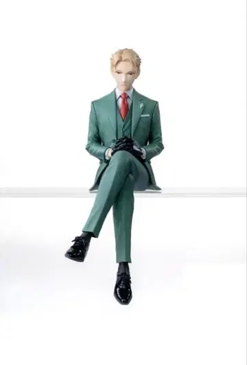 로이드 포저 피규어 SPY x FAMILY