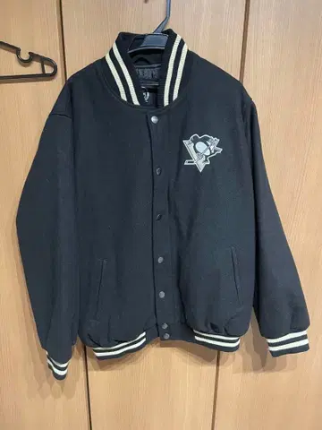 피츠버그 펭귄즈 바시티 자켓