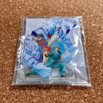 골드 컬러의 갓슈 원레이 리옌 아크릴 스탠드 애니메이트 아크릴 스탠드