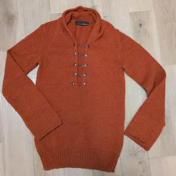 [ Edition ] 오렌지 버튼 니트 스웨터