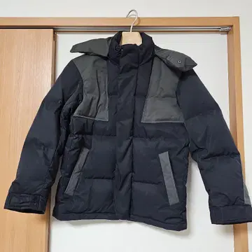 +J 후드 부착 다운 자켓 S 사이즈 네이비/그레이