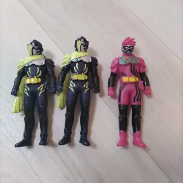 가면라이더 에그제이드 소프트 비닐 세트 부록? 중고품