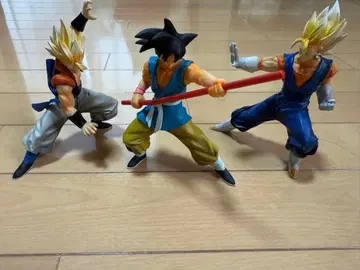 드래곤볼 피규어 3체 세트