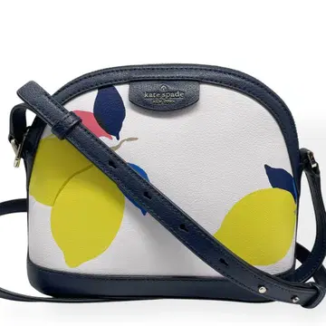 컨디션 최상 Kate Spade 숄더백 가죽 레몬 패턴 멀티 컬러