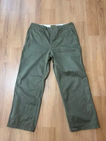 PHERROW'S p41m 치노 팬츠 올리브