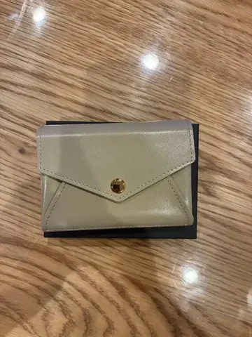 3단 폴더형 지갑