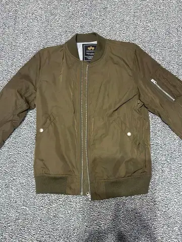 ALPHA INDUSTRIES LIGHT MA-1 TA1051-119