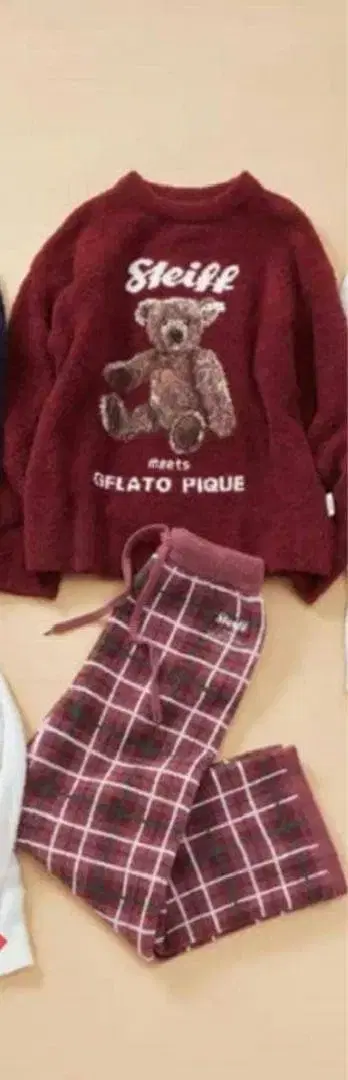 젤라또피케 슈타이프 룸웨어