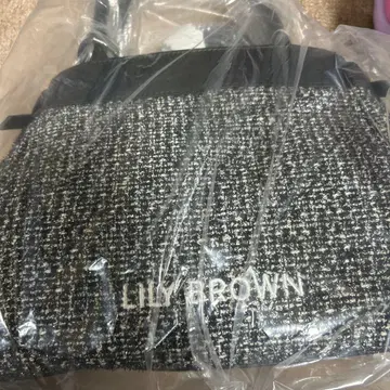 LILY BROWN 트위드 토트백