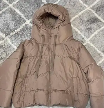 ZARA 다운 자켓 XL