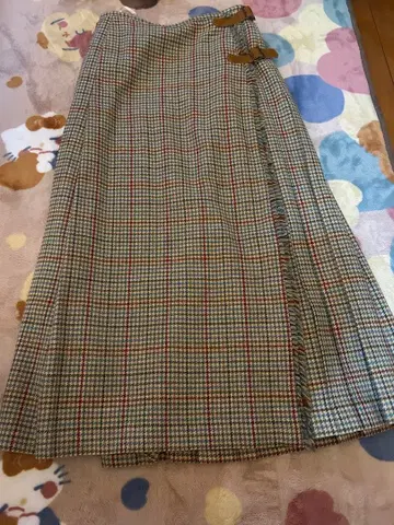 잉게보그 울 랩 스커트