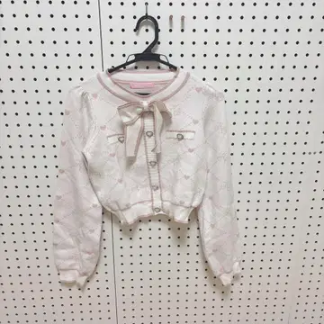 허니시나몬 리본 포함 하트 무늬 니트