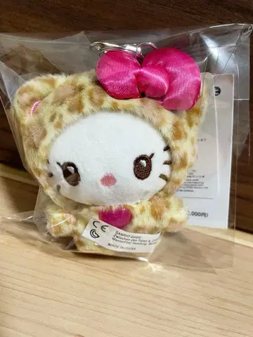신상품 입고 헬로키티 레오파드 무늬 봉제 인형 마스코트