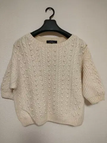 투모로우랜드 MACPHEE 아이보리 니트 스웨터 사이즈 1