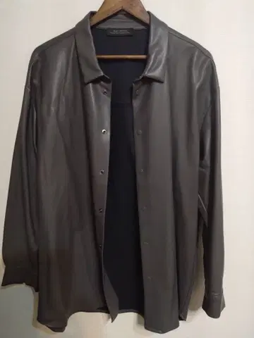 나노 유니버스 가죽 자켓