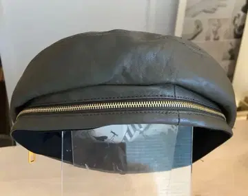 그레이 가죽 베레모 골드 지퍼