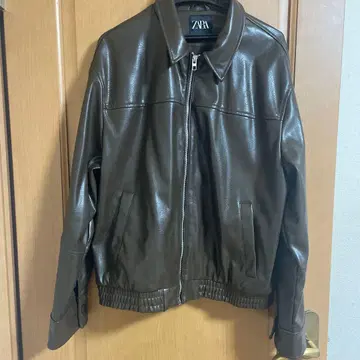 ZARA 새상품급 가죽 자켓