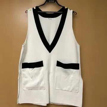 미사용 니트 베스트 모노톤
