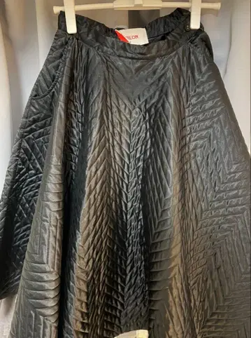 SIIILON 퀼팅 벌룬 스커트