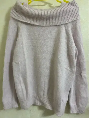 프로포션 바디 드레싱 오프숄더 니트