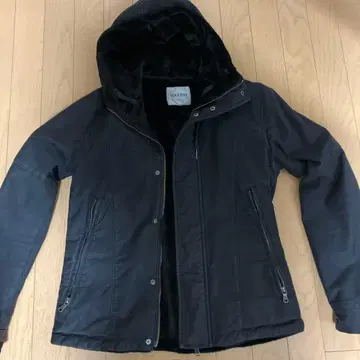 VOGUISH 후드 부착 블랙 자켓 M 사이즈 이너 보아