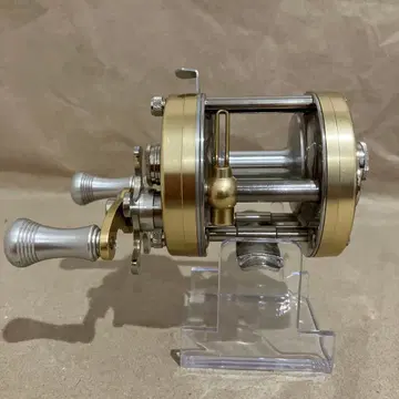 이소즈 공업 BC720