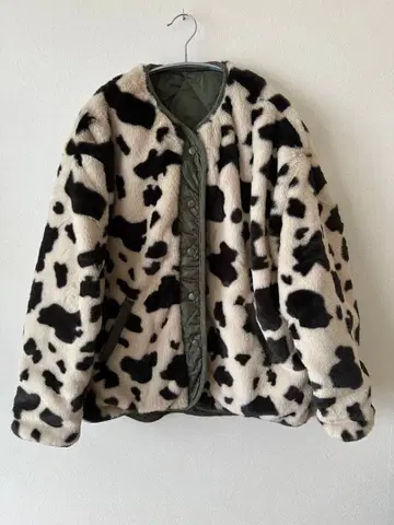 [새상품] 코카 coca 리버서블 퀼팅 블루종 L 카우 패턴