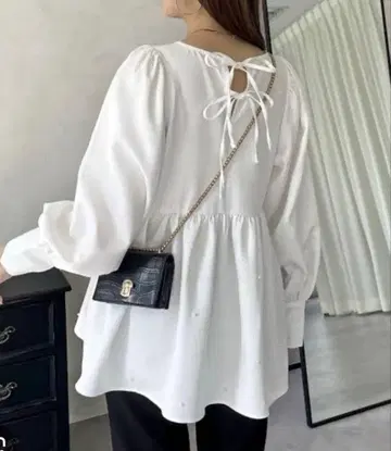 프로즈 베일 블라우스