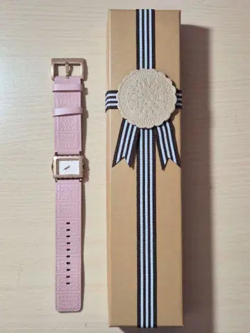 Q-pot 멜티 비스켓 워치 핑크 1회 사용 새상품급 박스 포함